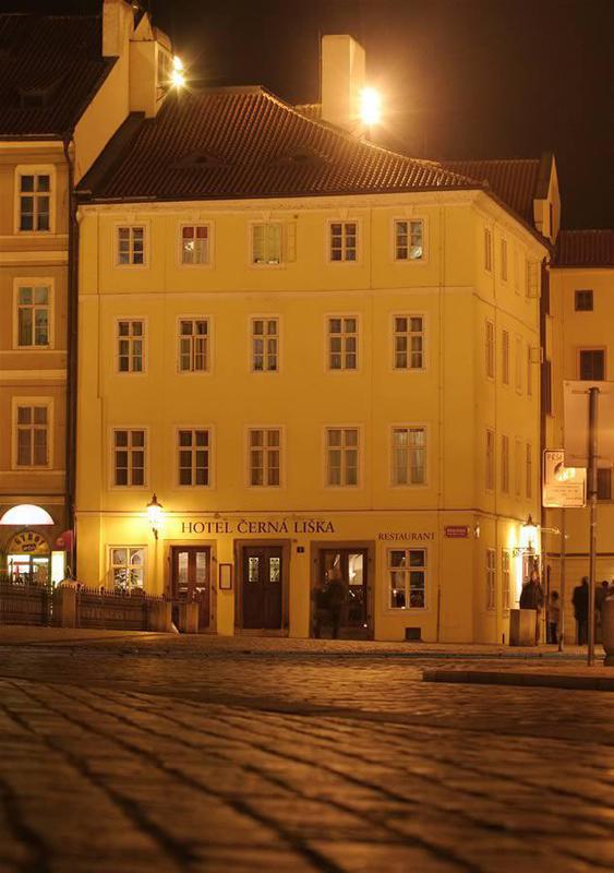 Hotel Cerna Liska Praga Exterior foto